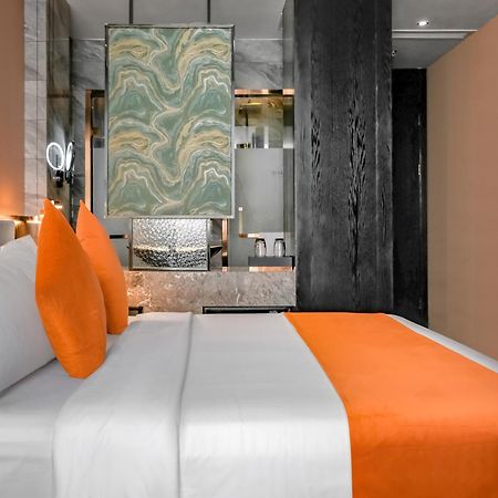 Ocean Hotel Phnom Penh Zewnętrze zdjęcie
